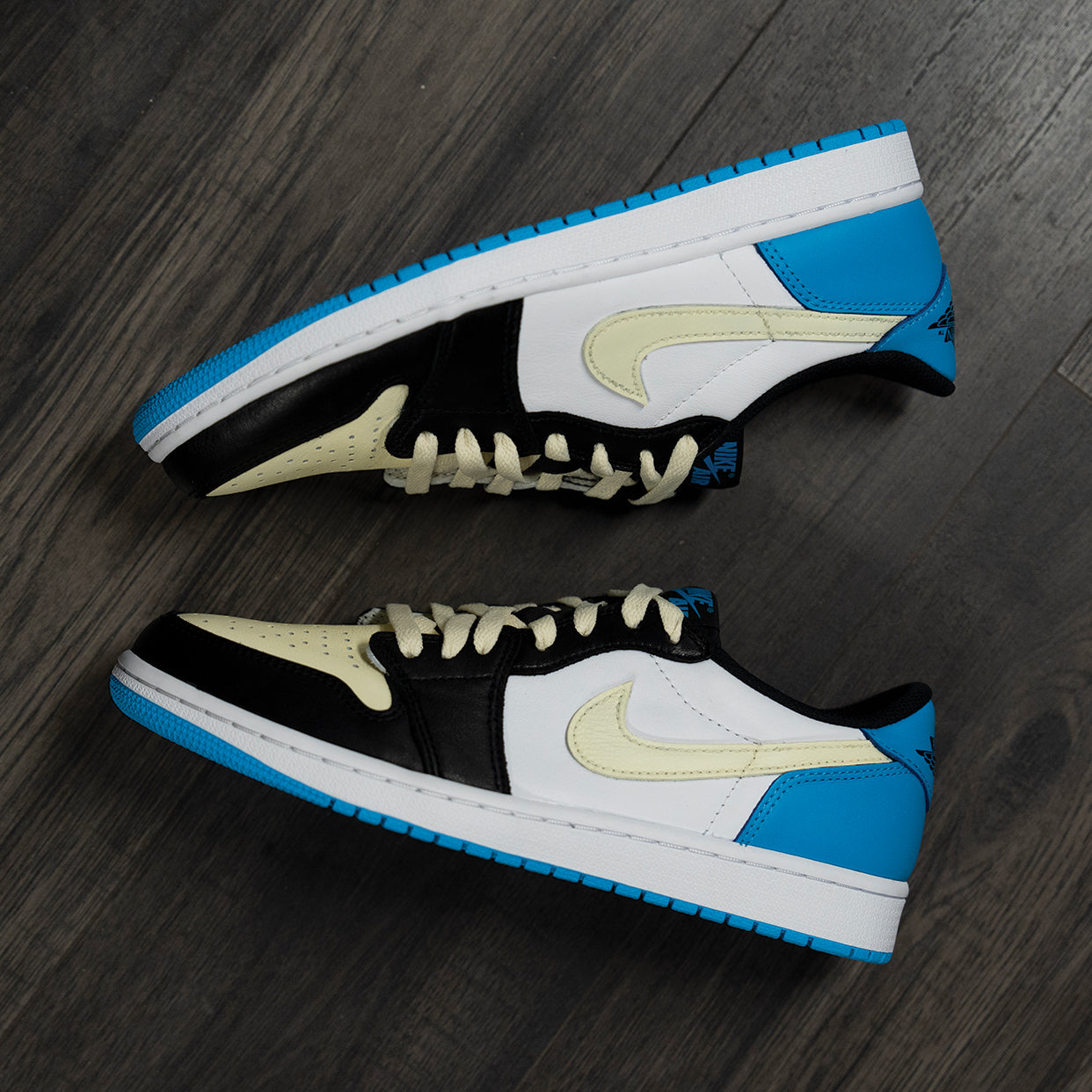 "UNC CREAM" CUSTOM JORDAN 1 RETRO LOW